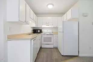 1305 Filmore St, Raleigh, NC 27605 - Photo 21