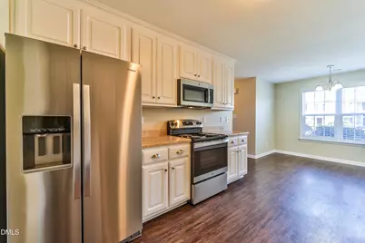 304 Whitehall Court, Clayton, NC 27520 - Photo 7