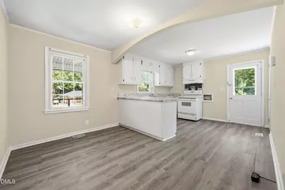 608 N 16th Street, Erwin, NC 28339 - Photo 5