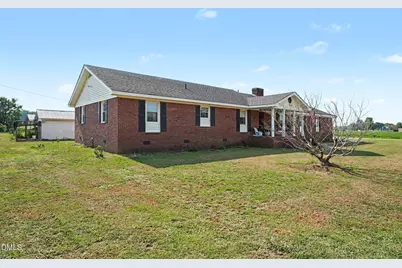 7128 N Carolina 242, Dunn, NC 28334 - Photo 3
