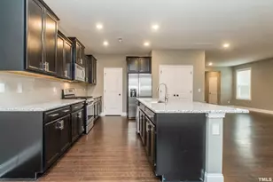 4072 Reunion Creek Pkwy, Apex, NC 27539 - Photo 7