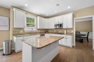 122 Brookbank Hill Pl, Cary, NC 27519 - Photo 21