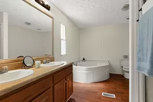 2008 Mooregate Ct, Clayton, NC 27520 - Photo 11
