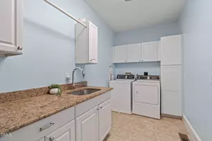 5341 Georgiana Ridge Dr, Holly Springs, NC 27540 - Photo 19