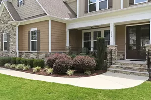 556 Rockport Dr, Clayton, NC 27527 - Photo 3