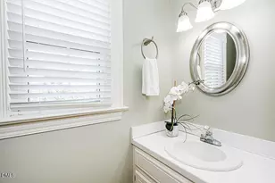 3913 Hampton Dr, Rocky Mount, NC 27803 - Photo 11