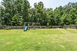 815 Golden Plum Ln, Zebulon, NC 27597 - Photo 27