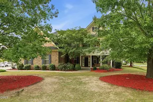 337 Karpen Ln, Cary, NC 27519 - Photo 3
