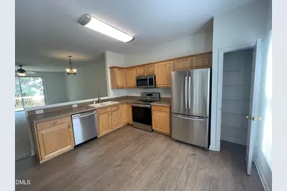 4905 Wyatt Brook Way, Raleigh, NC 27609 - Photo 5