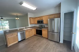 4905 Wyatt Brook Way, Raleigh, NC 27609 - Photo 5