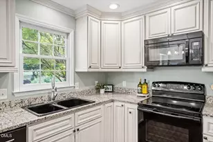 4925 Birchleaf Dr, Raleigh, NC 27606 - Photo 17