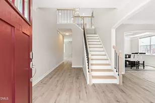 900 Vandalia Dr, Cary, NC 27519 - Photo 3