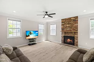 900 Vandalia Dr, Cary, NC 27519 - Photo 19