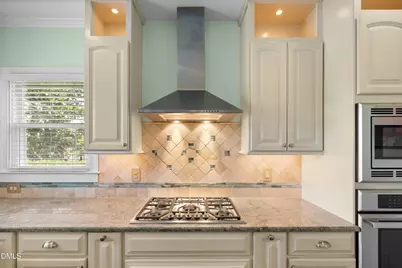 2000 Muirfield Village Way, Raleigh, NC 27604 - Photo 23