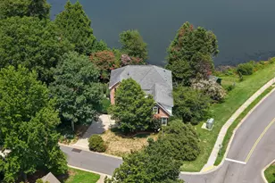 2000 Muirfield Village Way, Raleigh, NC 27604 - Photo 57