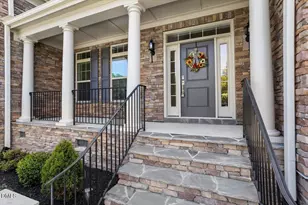 207 Weddington Park Ln, Apex, NC 27523 - Photo 5