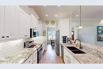 305 Summerfield Drive, Pikeville, NC 27863 - Photo 21