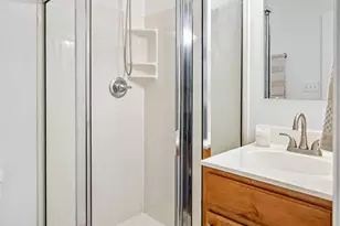 106 Gunston Ct, Chapel Hill, NC 27514 - Photo 15