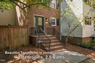 106 Gunston Ct, Chapel Hill, NC 27514 - Photo 1