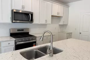 5404 Running Fox Ln, Durham, NC 27703 - Photo 11