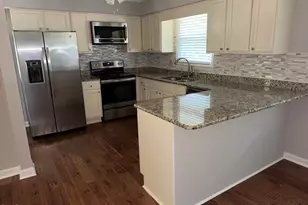 101 Angus Ct, Cary, NC 27511 - Photo 11