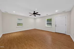 105 Trinity Woods Dr, Raleigh, NC 27607 - Photo 25