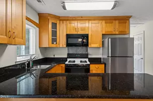 105 Trinity Woods Dr, Raleigh, NC 27607 - Photo 19