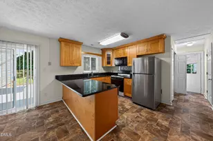 105 Trinity Woods Dr, Raleigh, NC 27607 - Photo 13