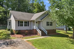 215 Brookfield Cir, Sanford, NC 27330 - Photo 29