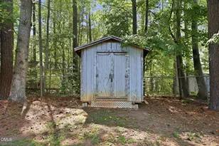 215 Brookfield Cir, Sanford, NC 27330 - Photo 25