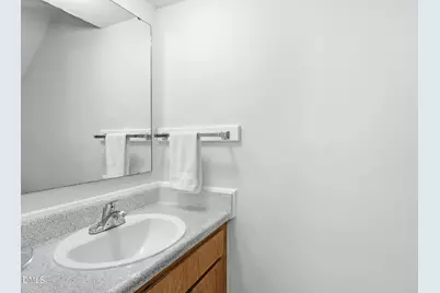 2502 Avent Ferry Road #203, Raleigh, NC 27606 - Photo 15