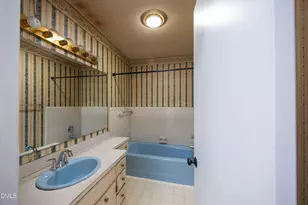 131 Byrd-Yancey-Bass Rd, Clinton, NC 28328 - Photo 19