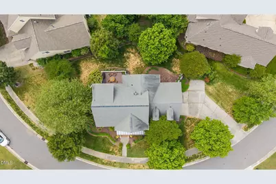 622 Mercer Grant Drive, Cary, NC 27519 - Photo 5