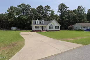 380 Knollwood Dr, Pine Level, NC 27576 - Photo 35
