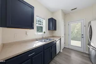 413 Woodson Dr, Clayton, NC 27527 - Photo 13