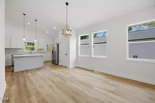 465 New York Ave, Burlington, NC 27215 - Photo 7