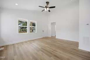 465 New York Ave, Burlington, NC 27215 - Photo 13