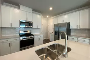 1149 Matterhorn Dr, Fuquay-Varina, NC 27526 - Photo 5