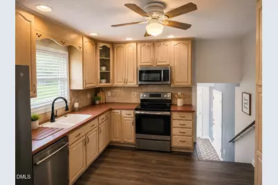 609 Francis Court, Spring Lake, NC 28390 - Photo 11