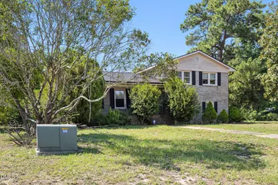 609 Francis Court, Spring Lake, NC 28390 - Photo 3