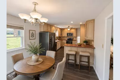 609 Francis Court, Spring Lake, NC 28390 - Photo 9