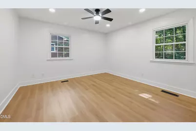508 Crestview Drive, Durham, NC 27712 - Photo 19