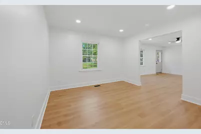 508 Crestview Drive, Durham, NC 27712 - Photo 9