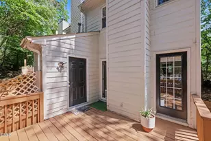 913 Hearthridge Ct, Raleigh, NC 27609 - Photo 21