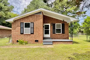 811 Crawford St, Goldsboro, NC 27530 - Photo 3