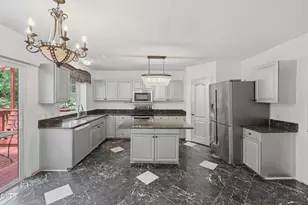111 Swordgate Dr, Cary, NC 27513 - Photo 15