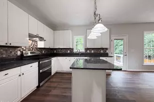 225 Sarazen Dr, Clayton, NC 27527 - Photo 9