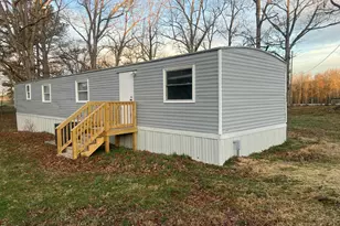 1638 Lickskillet Rd, Warrenton, NC 27589 - Photo 3