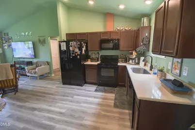 5789 Pine Street, Bailey, NC 27807 - Photo 9