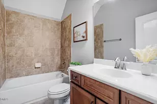 105 Beacon Hollow Pl, Cary, NC 27519 - Photo 57